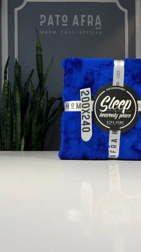 پتو افرا رنگ آبی کاربنی سایز ۱۸۰*۲۲۰